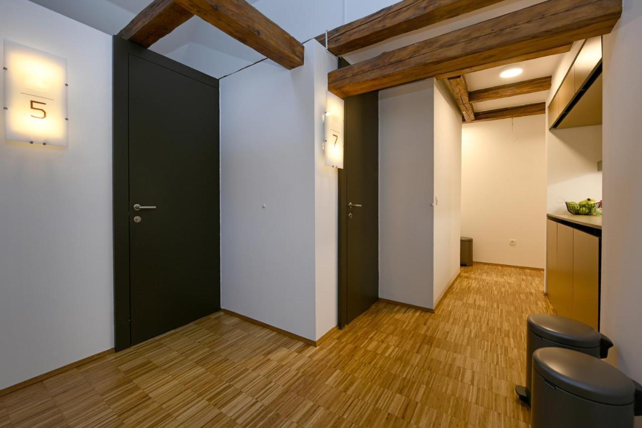 Atik Rooms Ljubljana Eksteriør bilde